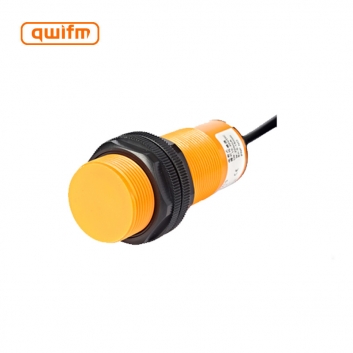 电容式接近传感器